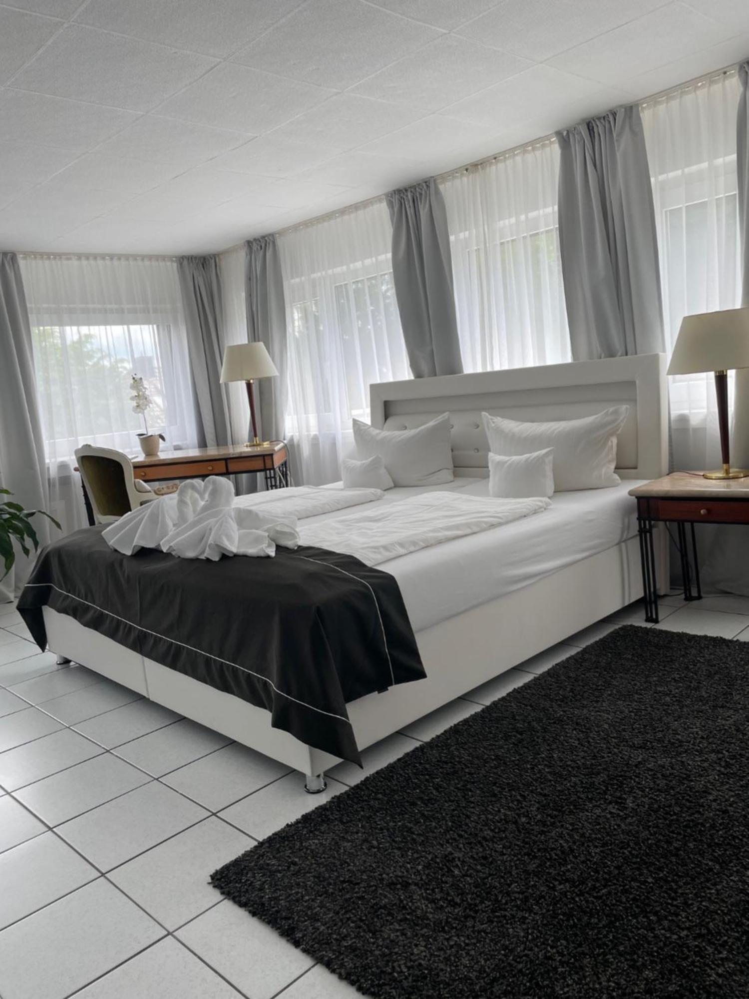 Hotel Schaefer Зиген Экстерьер фото